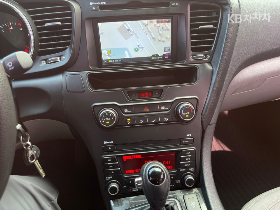 2011 - kia k5