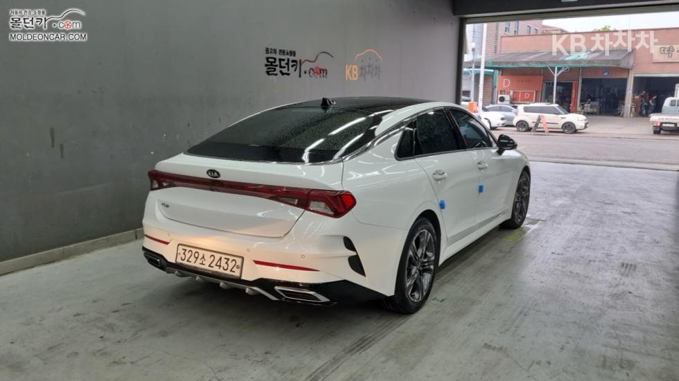 2020 - kia k5