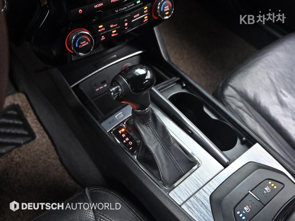 2010 - kia k7
