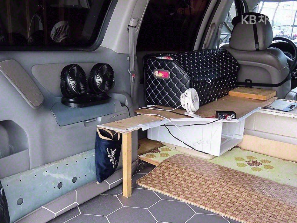2008 - kia grand carnival