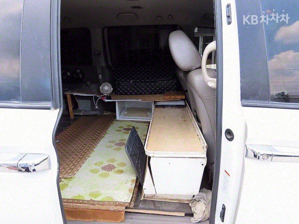 2008 - kia grand carnival