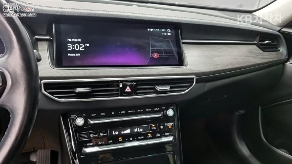 2020 - kia k7
