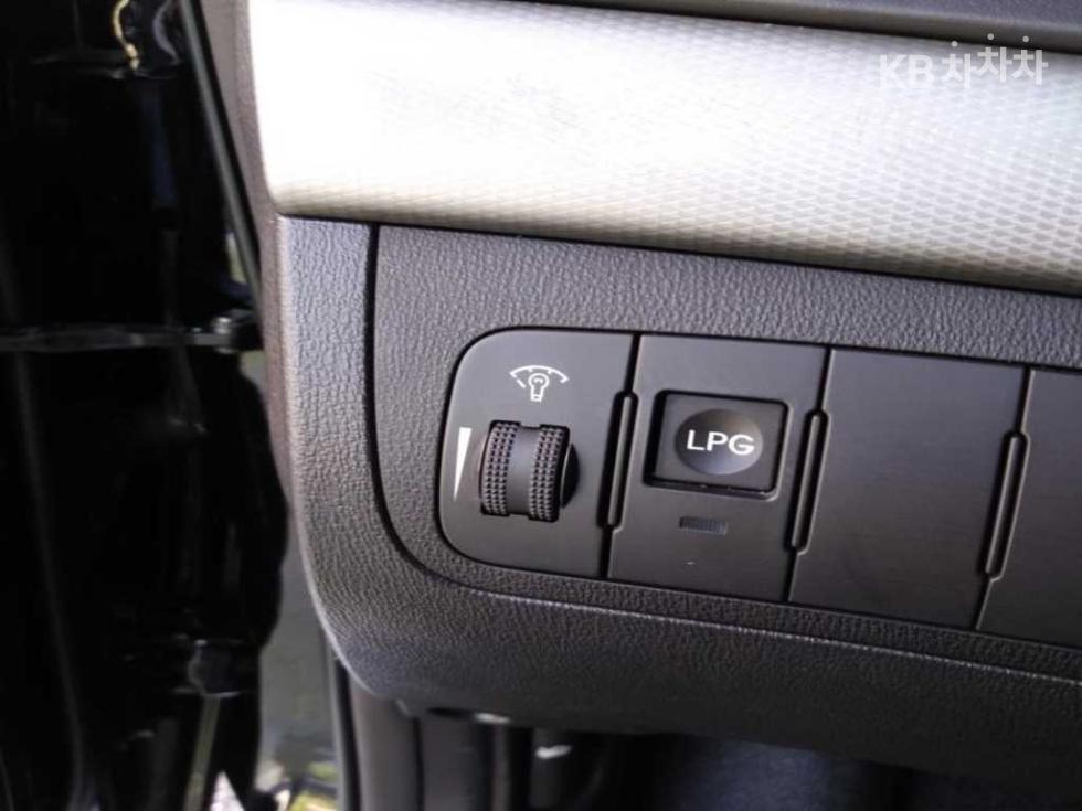 Hyundai Sonata — miniaturë 10