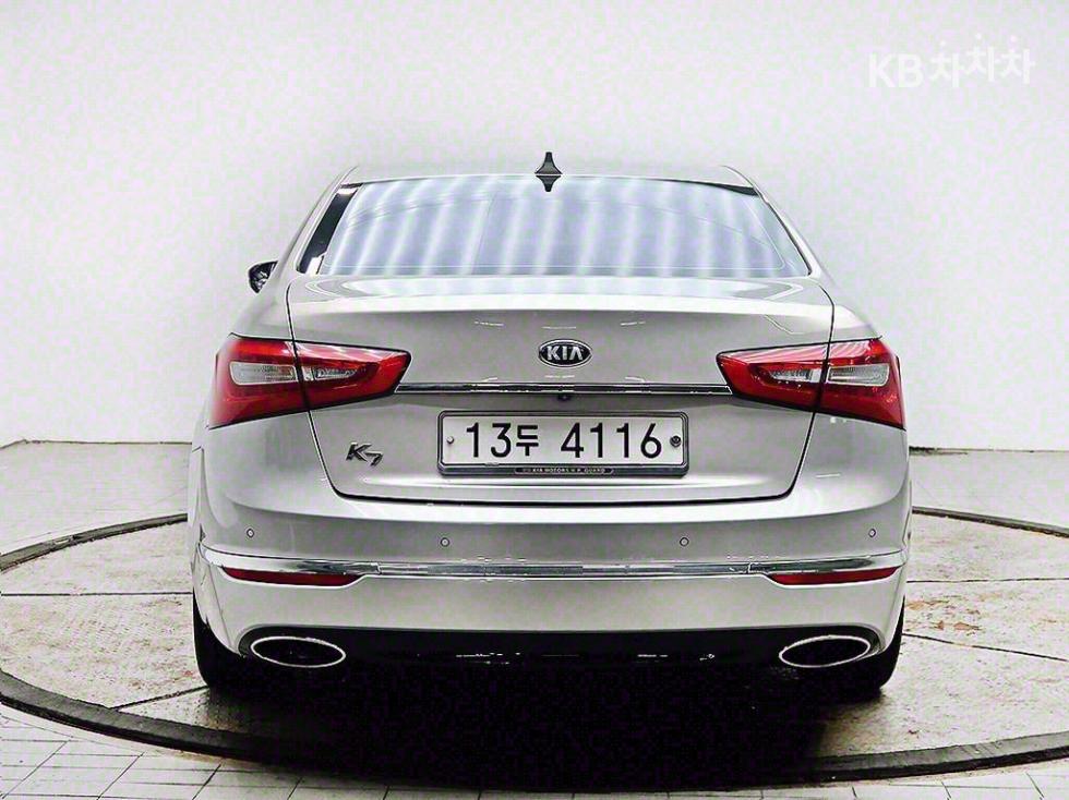 2013 - kia k7