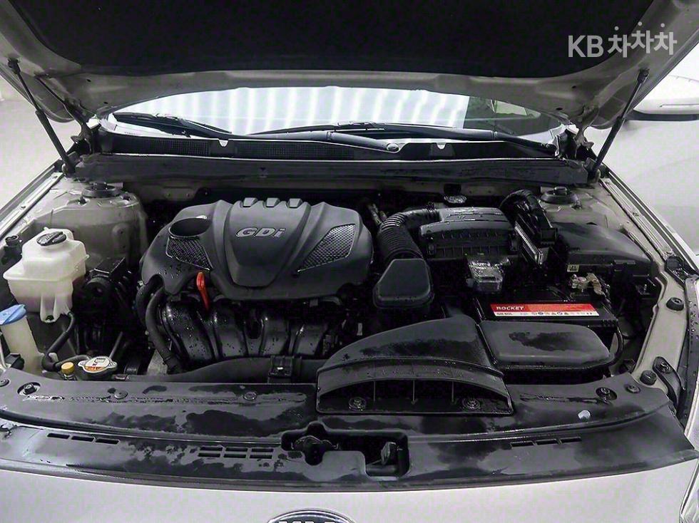 2013 - kia k7