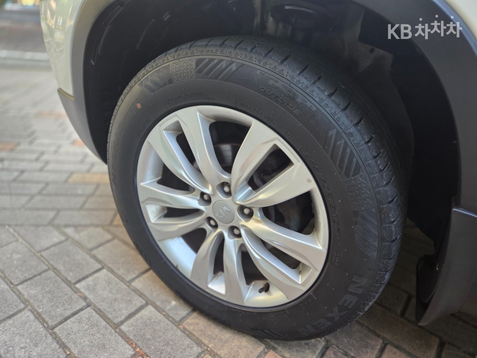 2012 - kia sorento