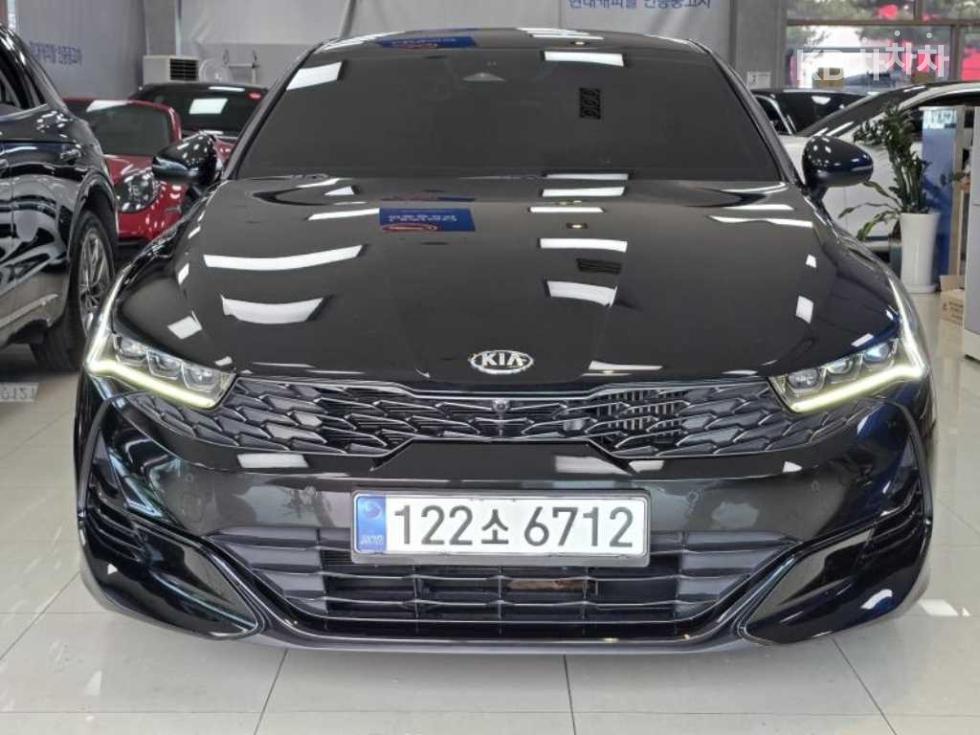 2021 - kia k5