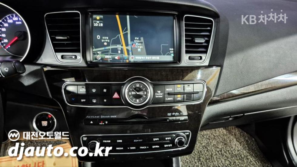 2013 - kia k7