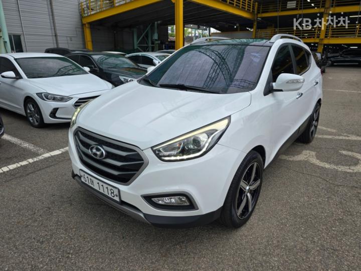 Hyundai Tucson New ix Diesel e-VGT 2WD Modern 3