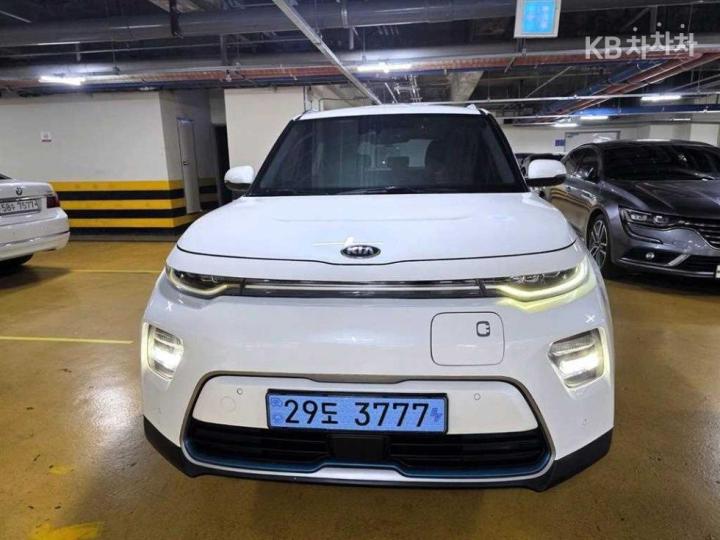 Kia Soul Booster EV Noblesse
