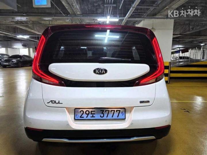Kia Soul Booster EV Noblesse 4