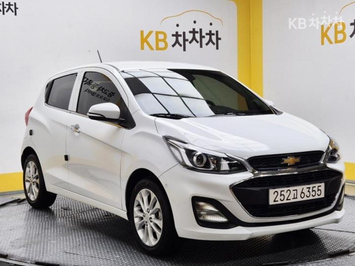Chevrolet Spark Premier Base Type