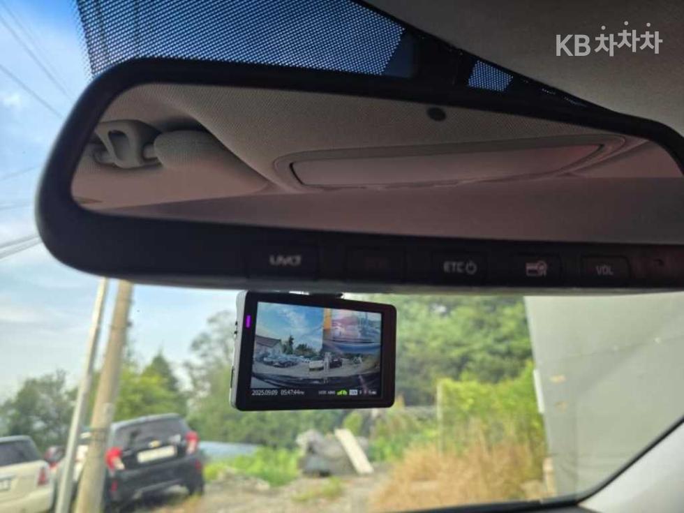 2017 - kia k7