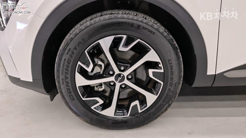 2024 - kia sportage