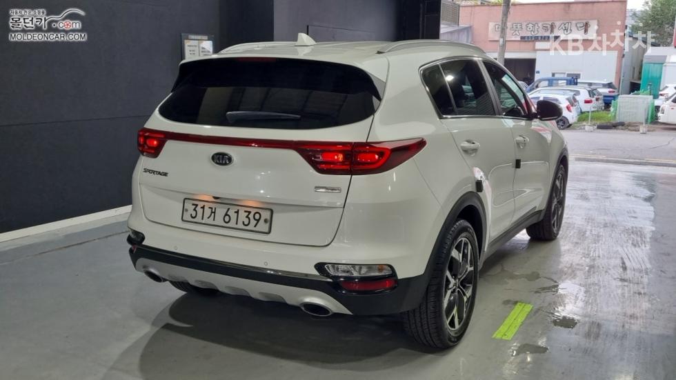 2019 - kia sportage