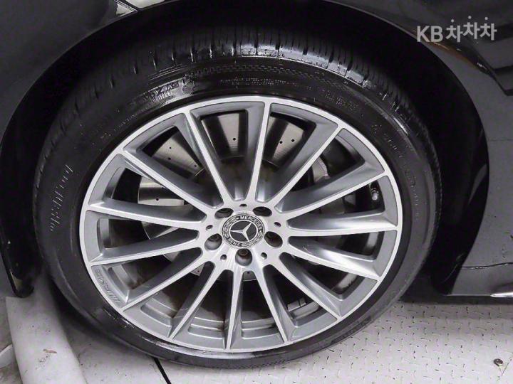 Mercedes-Benz S-Class W223 S500L 4Matic Base Type 6