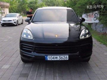 Porsche Cayenne 3.0 E-Hybrid — foto 1