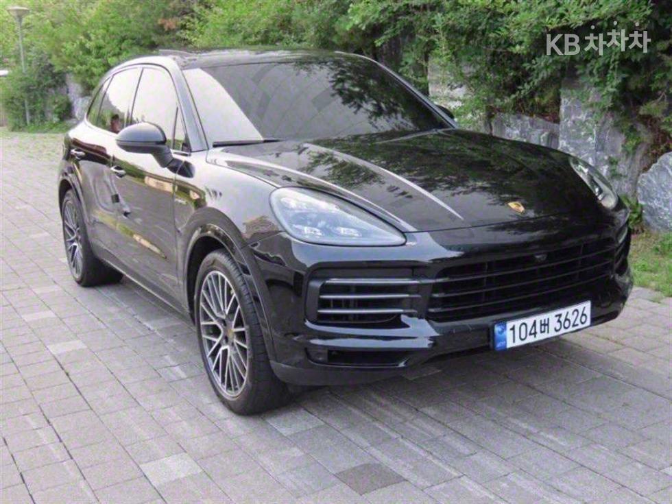 Porsche Cayenne — miniaturë 2