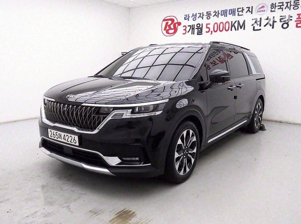 2021 - kia carnival