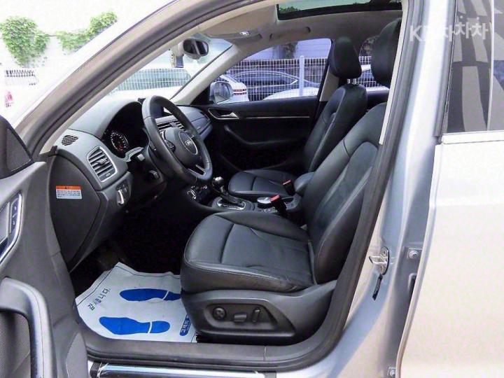 Audi Q3 35 TDI Quattro Dynamic 8U 6