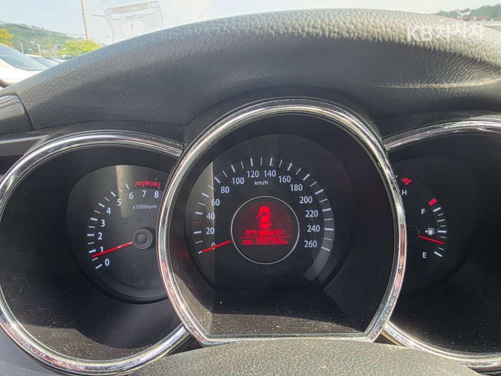 2011 - kia k5
