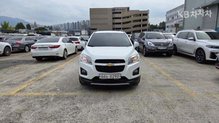 Chevrolet Korea Trax 1.4 LT The Package - фото 2