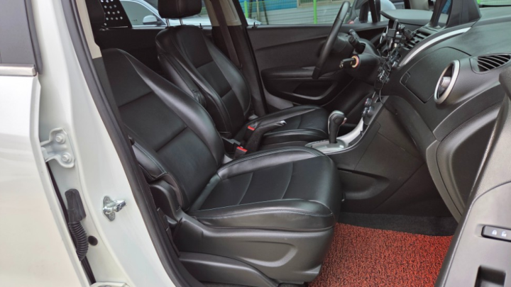 Chevrolet Korea Trax 1.4 LT The Package - фото 28