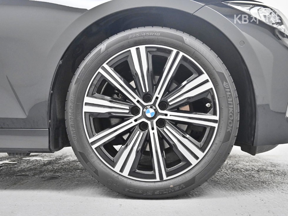 2025 - bmw 3 series