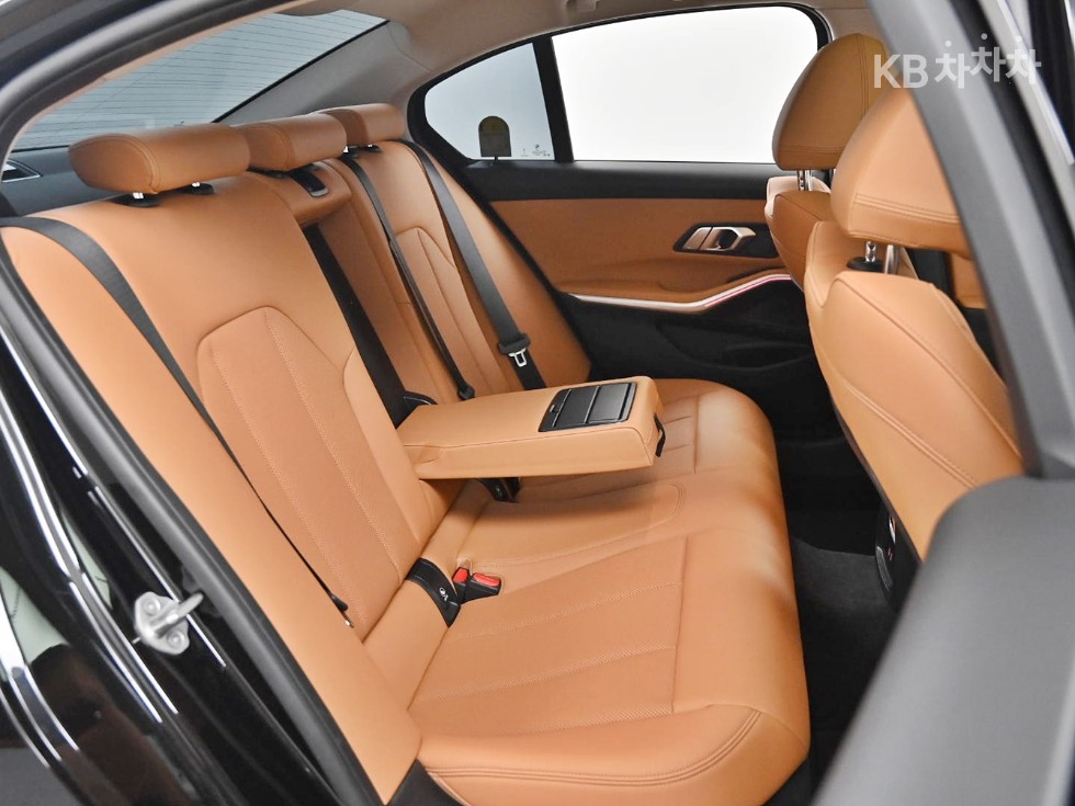 2025 - bmw 3 series
