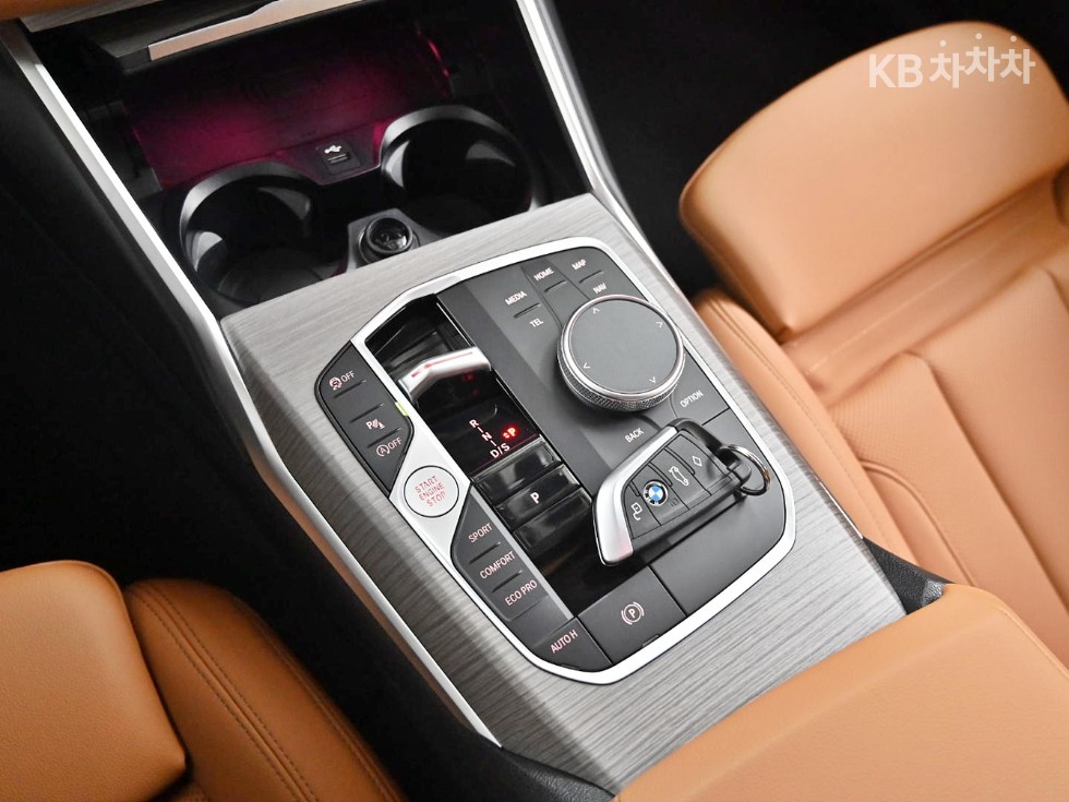 2025 - bmw 3 series