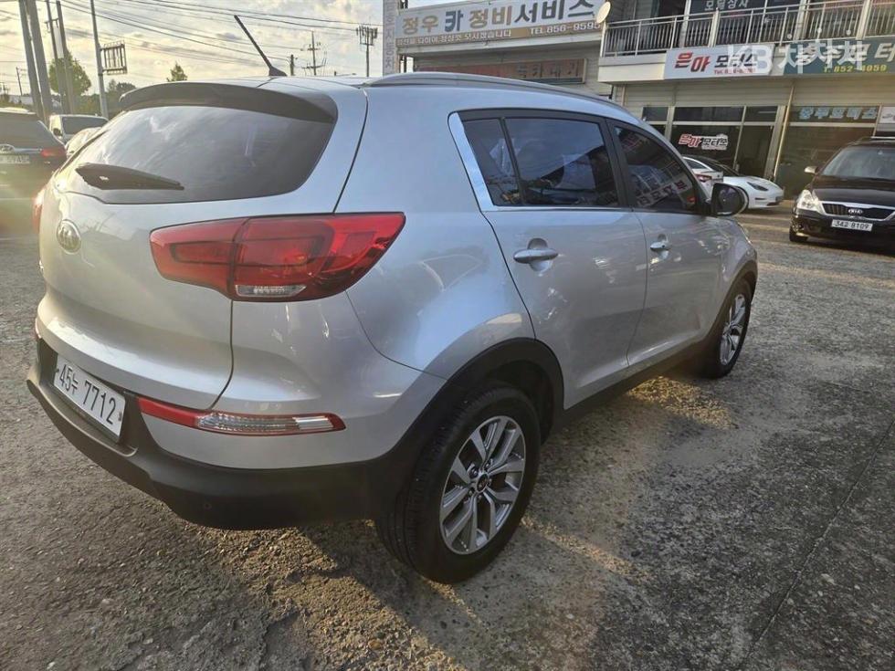 2016 - kia sportage