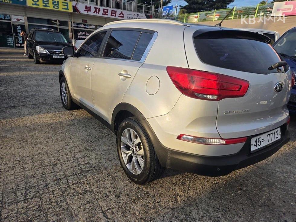 2016 - kia sportage
