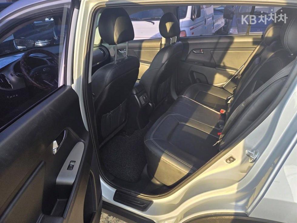 2016 - kia sportage