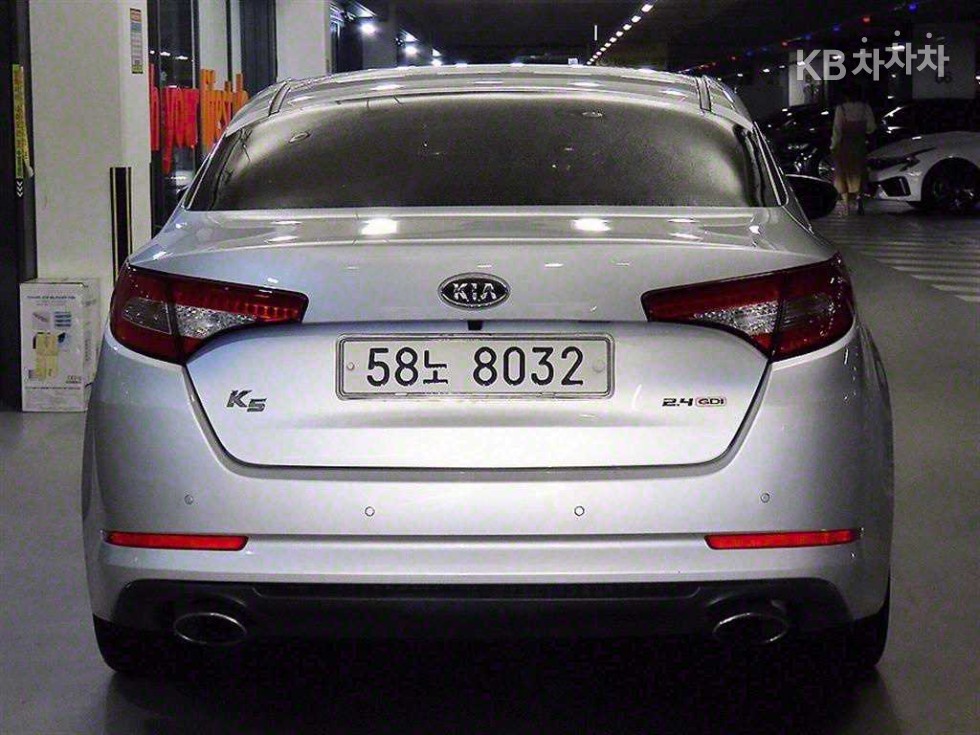 2011 - kia k5
