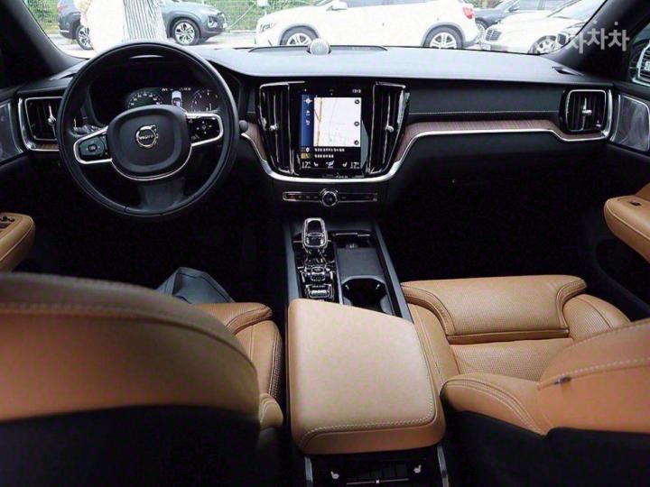 Volvo S60 2.0 B5 Inscription 6