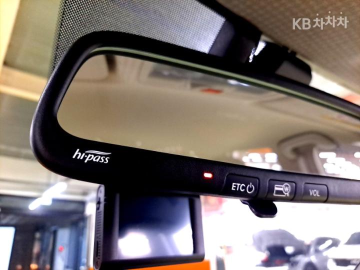 Hyundai Casper 1.0 Turbo Gasoline The Essential - фото 17