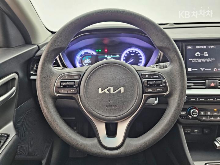 Kia Niro 1.6 HEV Trendy 9
