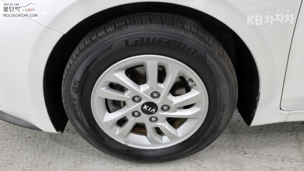 2020 - kia k3