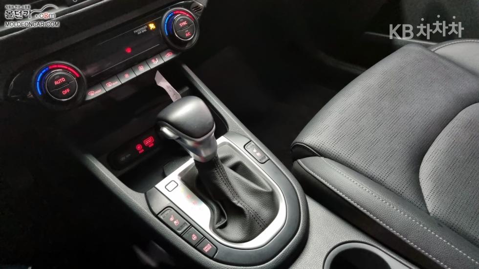 2020 - kia k3