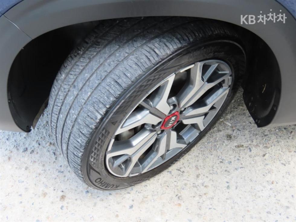 Kia Seltos — miniaturë 20