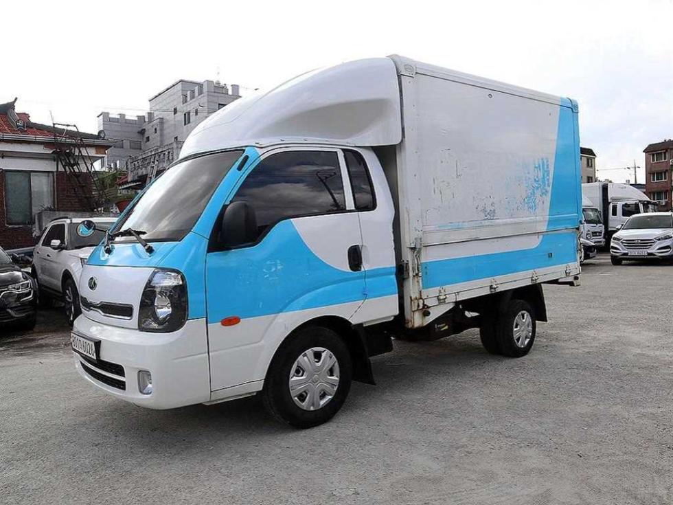 2019 - kia bongo iii