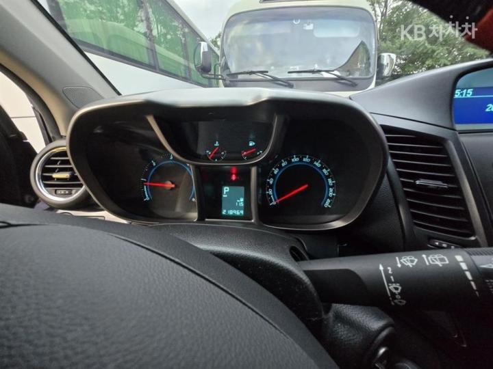 Chevrolet Orlando LT Premium 8