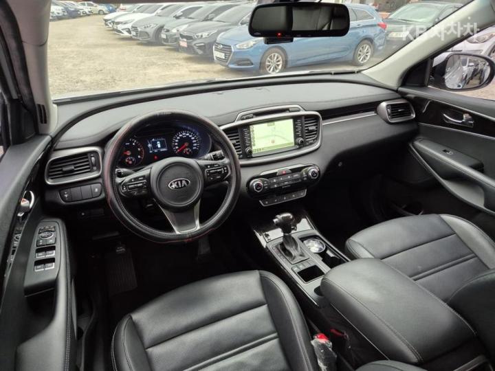 Kia Sorento Diesel 2.0 2WD Prestige 7