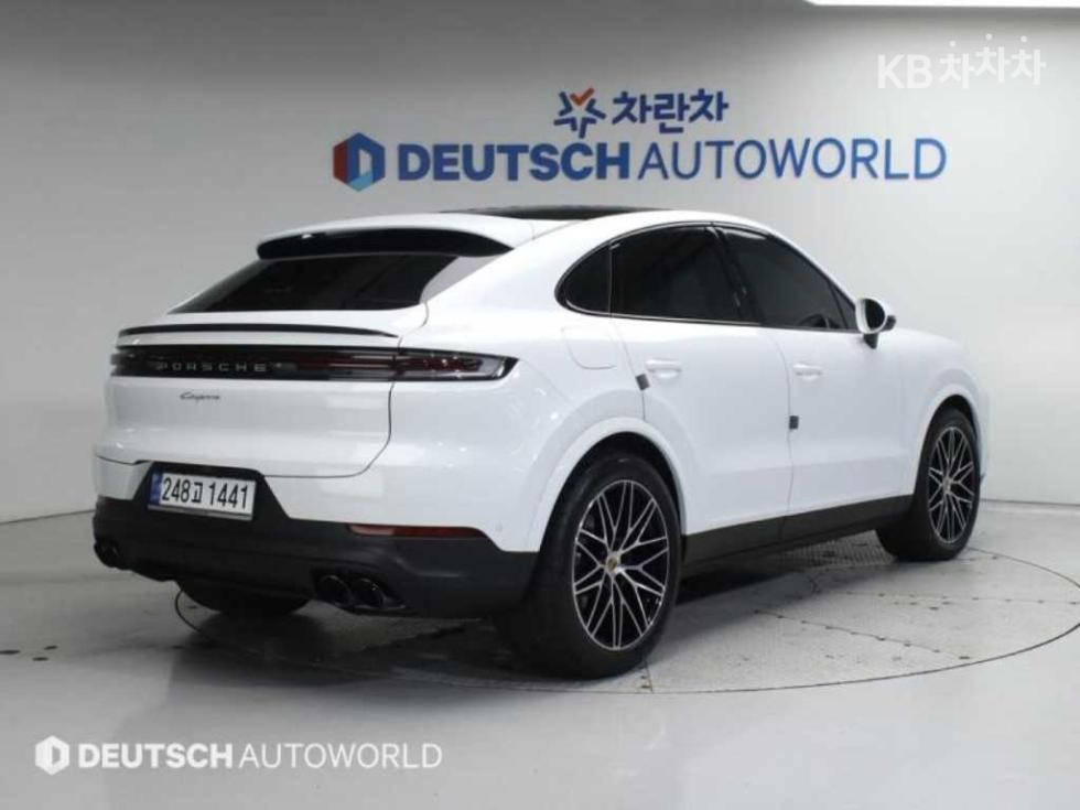 Porsche Cayenne — miniaturë 2