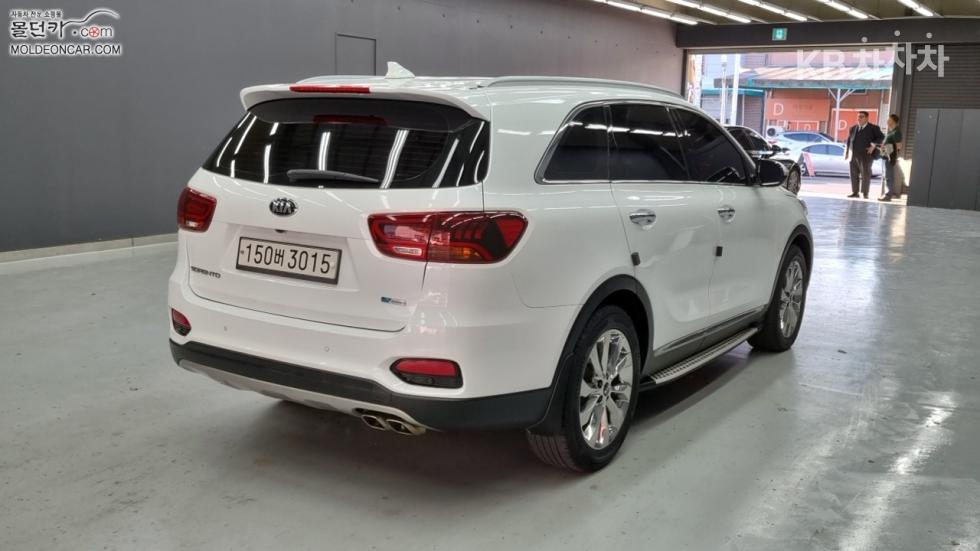 2019 - kia sorento