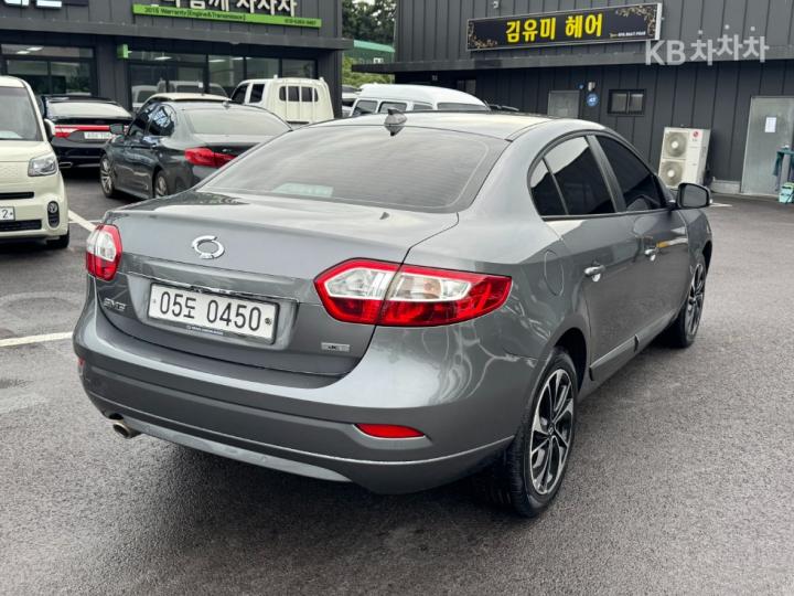 Renault SM3 Neo Diesel 1.5 dCi LE 5