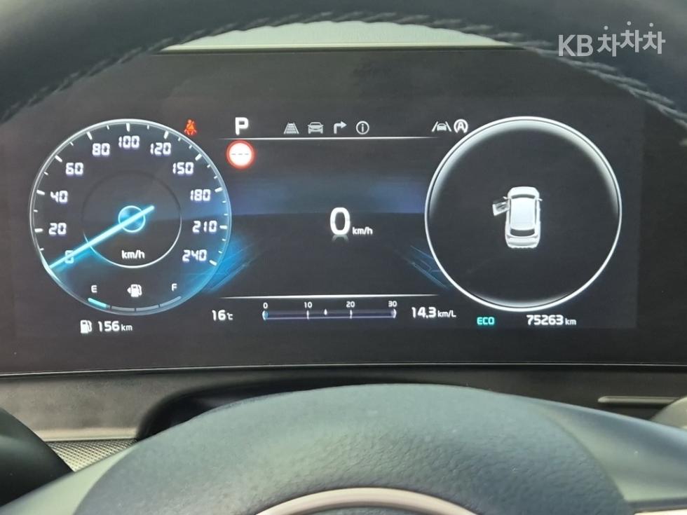 2022 - kia sportage