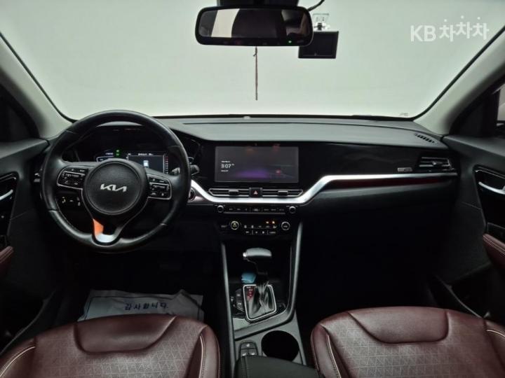 Kia Niro 1.6 HEV Signature - фото 7