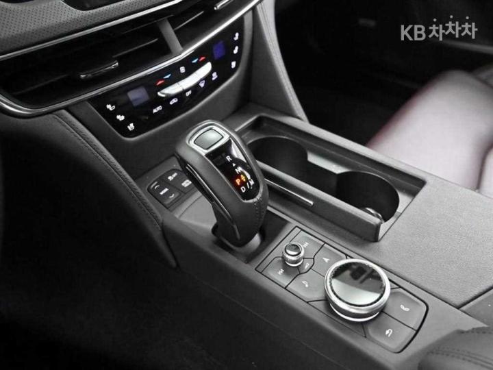 Cadillac CT6 3.6 SPORT AWD 10