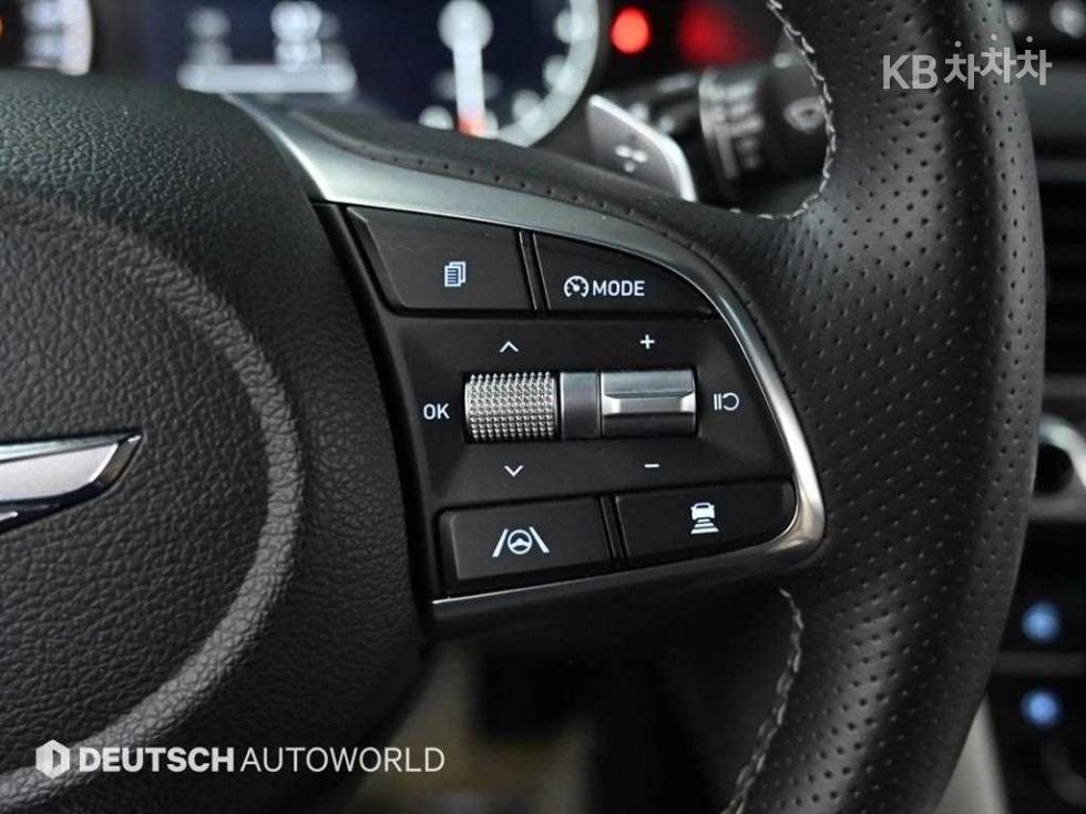 Genesis G70 — miniaturë 16